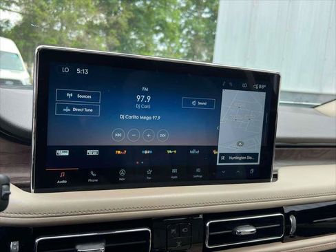 Used 2023 Lincoln Nautilus Reserve AWD/4WD image 31