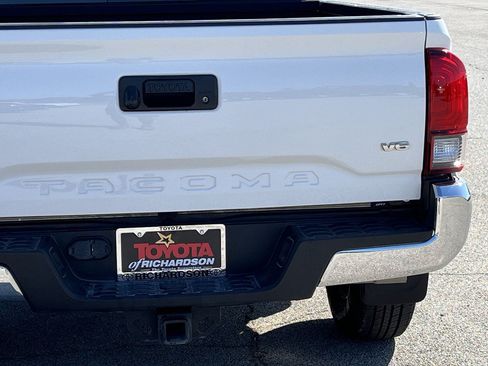 Used 2023 Toyota Tacoma SR5 RWD image 6