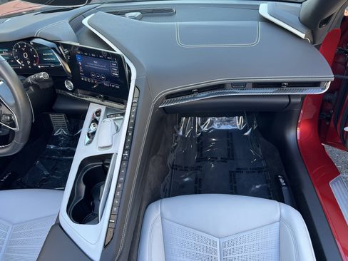 Used 2023 Chevrolet Corvette Stingray Preferred Conv w/ 2LT image 35