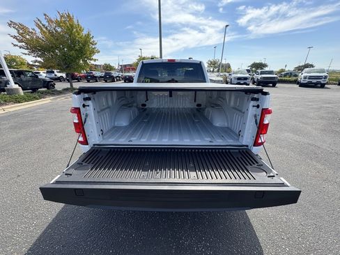 Used 2023 Ford F150 XL image 14