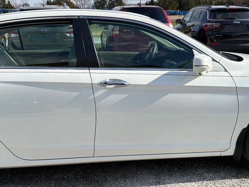 Used 2015 Honda Accord EX image 13