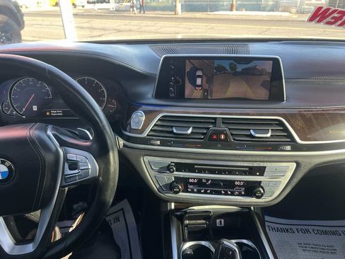 Used 2017 BMW 740i xDrive AWD/4WD image 11