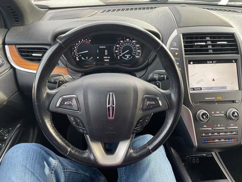 Used 2017 Lincoln MKC Reserve image 17