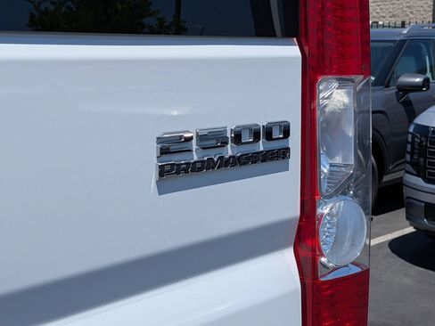 Used 2025 RAM ProMaster 2500 w/ U-Haul Equipment Group FWD image 10
