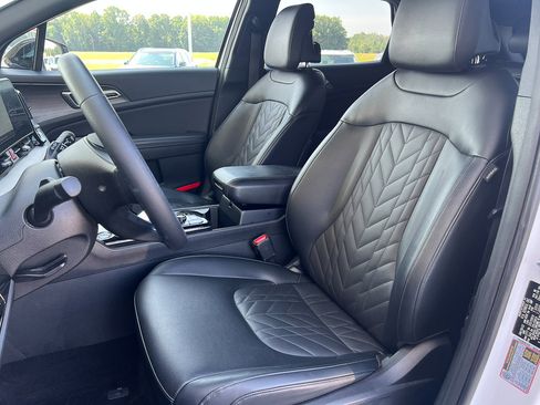 Used 2023 Kia Sportage X-Line w/ X-Line Premium Package image 18