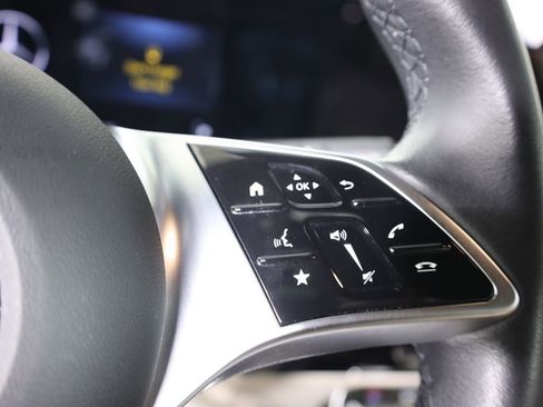 Certified 2025 Mercedes-Benz CLA 250 4MATIC image 16