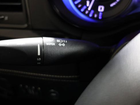 Used 2023 Chrysler 300 C RWD image 26