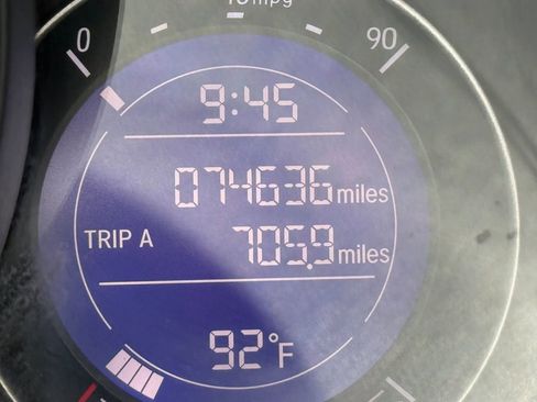 Used 2017 Honda Fit EX image 10