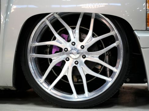 Used 2009 Chevrolet Silverado 1500 LT w/ Texas Edition RWD image 21