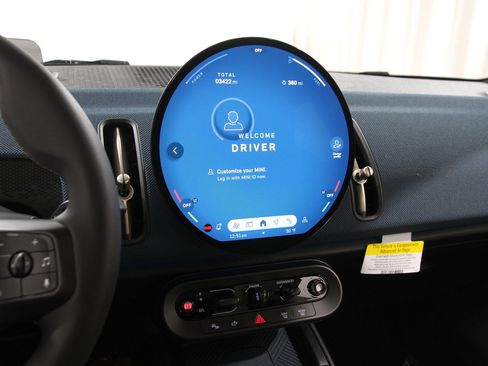 Certified 2025 MINI Cooper Countryman S image 8