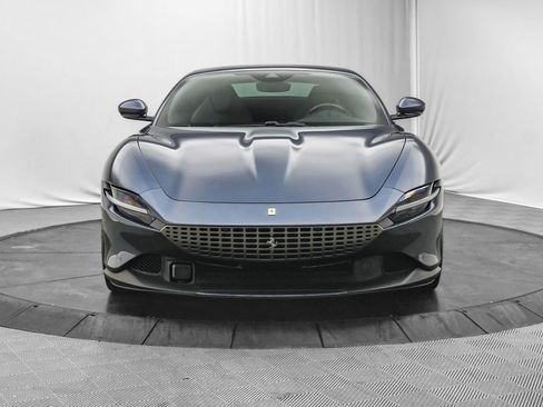 Certified 2022 Ferrari Roma image 3