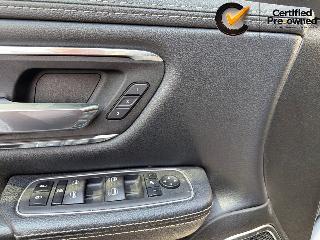 Used 2024 RAM 1500 Laramie AWD/4WD image 48