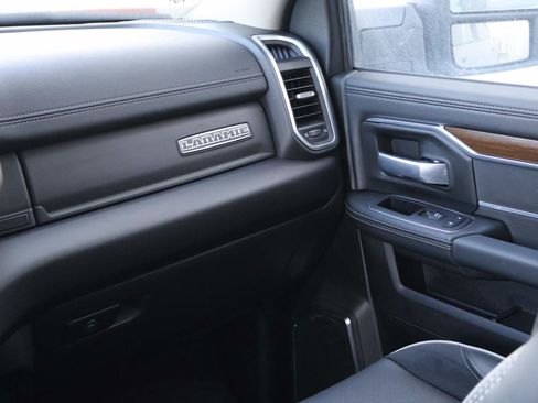 Used 2024 RAM 2500 Laramie image 15