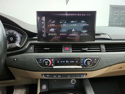 Used 2022 Audi A4 2.0T Premium Plus image 20