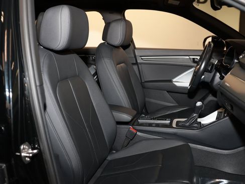 Used 2023 Audi Q3 2.0T Premium image 17