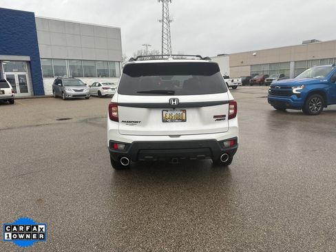 Used 2023 Honda Passport TrailSport image 6