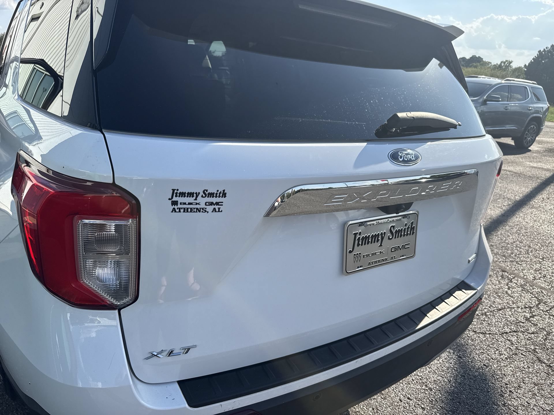 Used 2020 Ford Explorer XLT w/ Equipment Group 202A RWD image 33