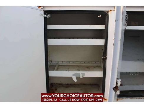 Used 2008 Ford F550 2WD Regular Cab Super Duty image 15