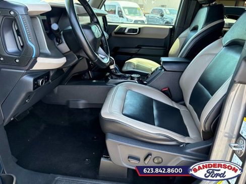 Used 2024 Ford Bronco Wildtrak AWD/4WD image 15