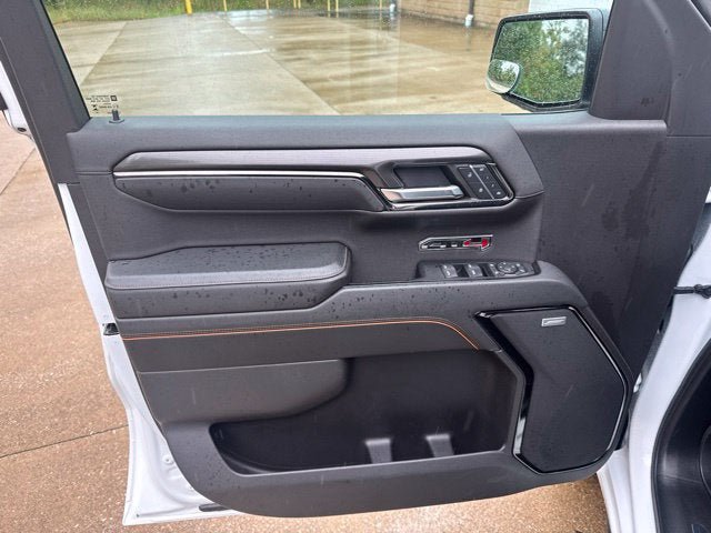 Used 2023 GMC Sierra 1500 AT4 AWD/4WD image 8