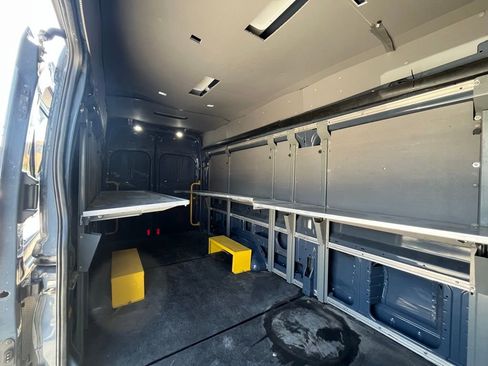 Used 2019 Ford Transit 250 148 High Roof Extended image 6