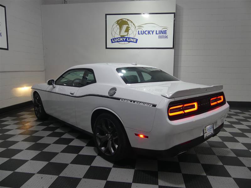 Used 2018 Dodge Challenger SXT Plus RWD image 10