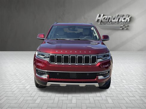 Used 2022 Jeep Wagoneer Series II AWD/4WD image 3