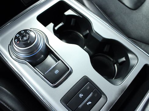 Used 2021 Ford Edge Titanium AWD/4WD image 23