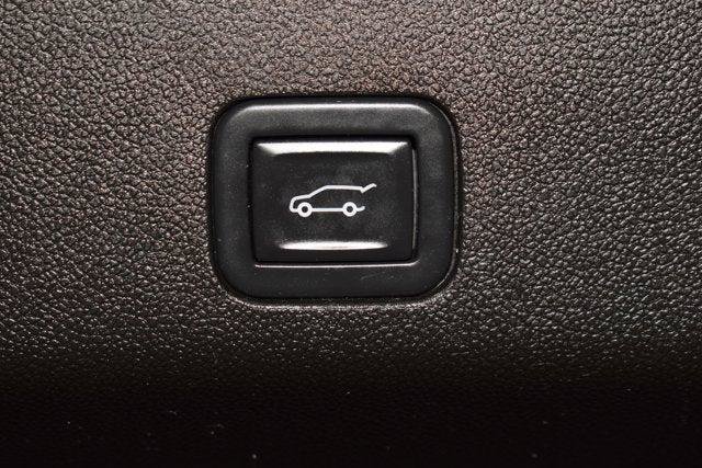 Used 2021 Chevrolet Tahoe Z71 w/ Z71 Off-Road Package AWD/4WD image 33