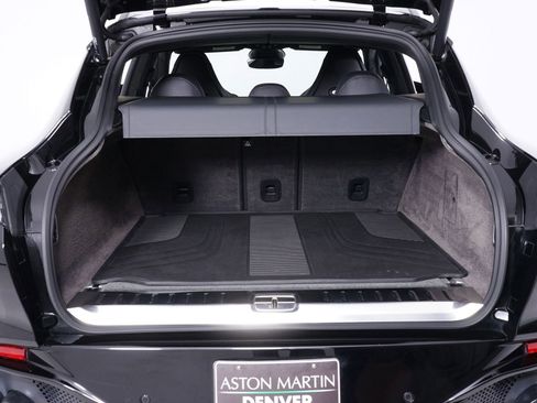 Used 2023 Aston Martin DBX 707 image 19