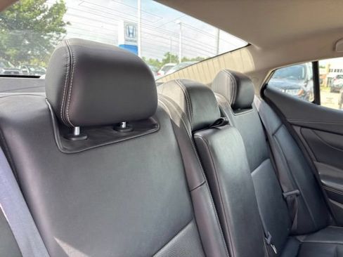 Used 2021 Nissan Maxima 3.5 SV w/ Floor Mat Group FWD image 21