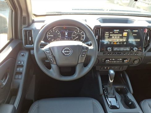 New 2026 Nissan Frontier SV w/ SV Convenience Package image 6