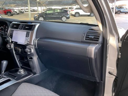 Used 2024 Toyota 4Runner SR5 image 18