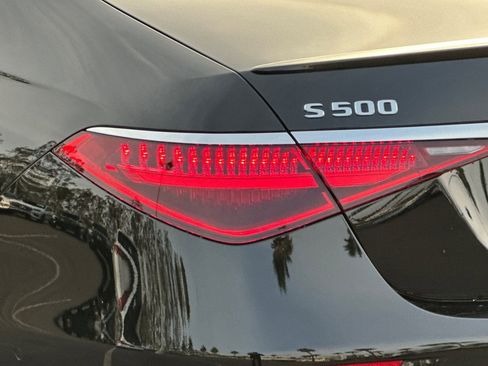 Certified 2022 Mercedes-Benz S 500 4MATIC image 16