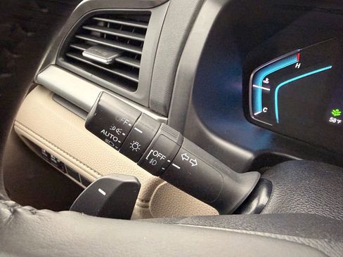 Used 2019 Honda Odyssey EX-L image 15