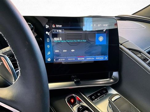 Used 2025 Chevrolet Corvette Stingray Preferred Conv w/ 2LT image 10