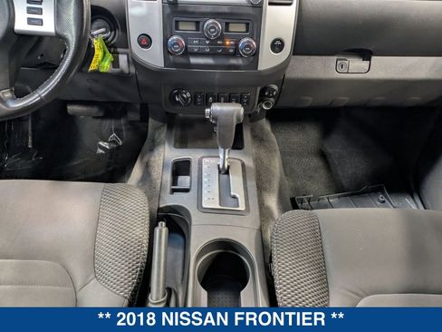 Used 2018 Nissan Frontier PRO-4X image 18