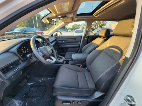 Used 2024 Honda CR-V EX image 17