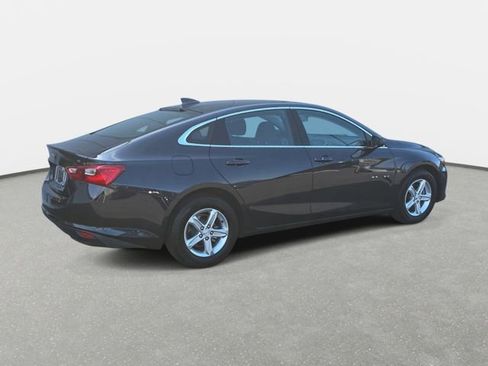 Used 2023 Chevrolet Malibu LT FWD image 5