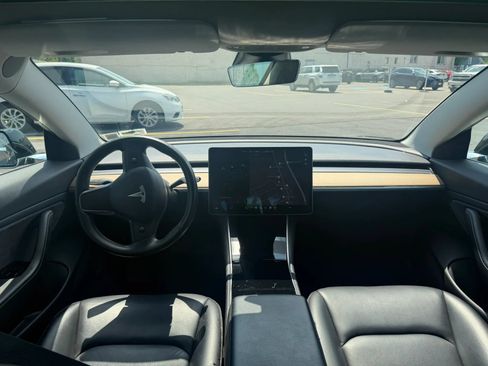 Used 2019 Tesla Model 3 Long Range AWD/4WD image 16