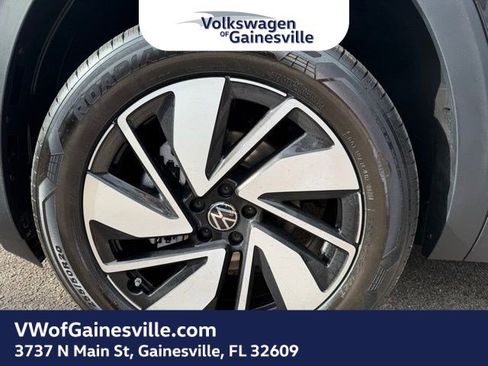 New 2026 Volkswagen Atlas SEL image 23