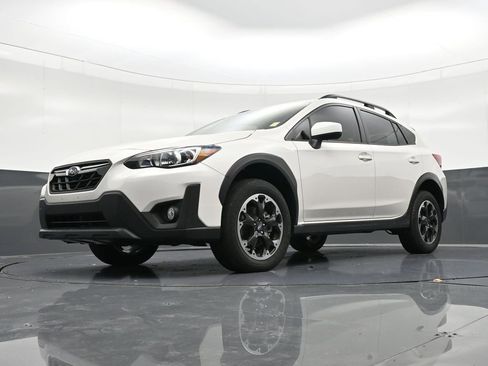 Used 2023 Subaru Crosstrek 2.0i Premium image 23