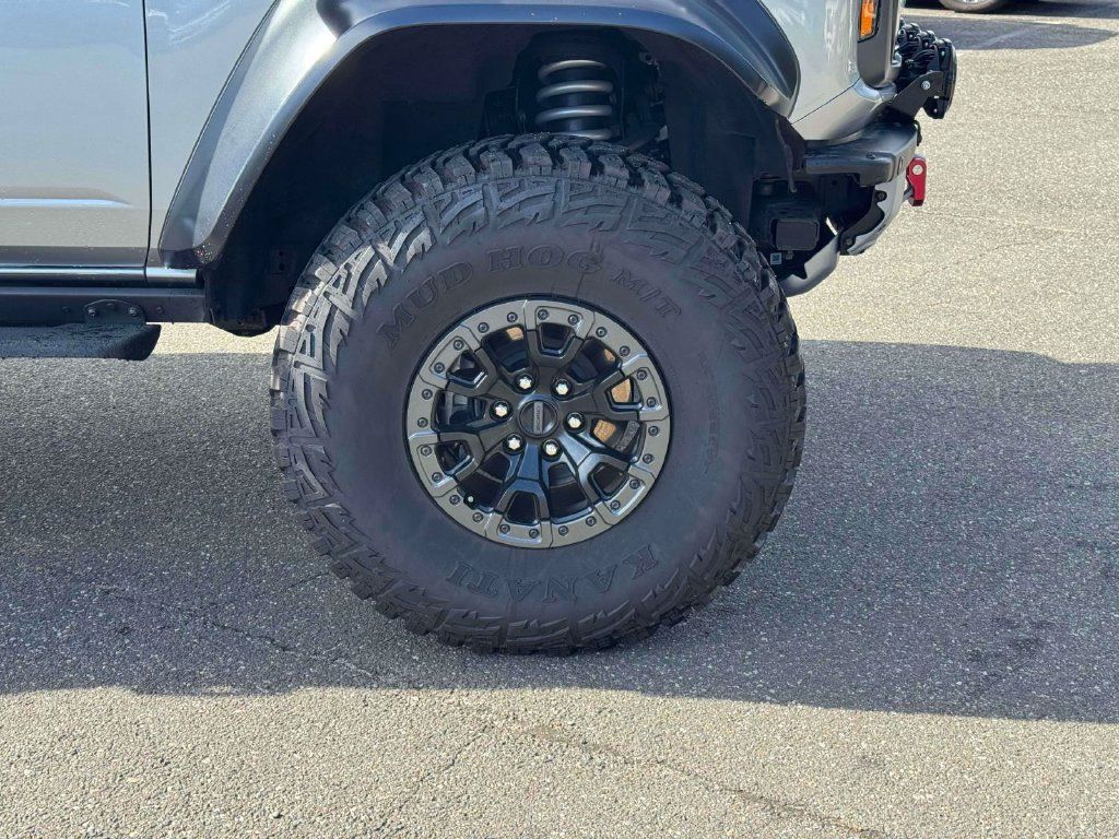Used 2022 Ford Bronco Raptor AWD/4WD image 9