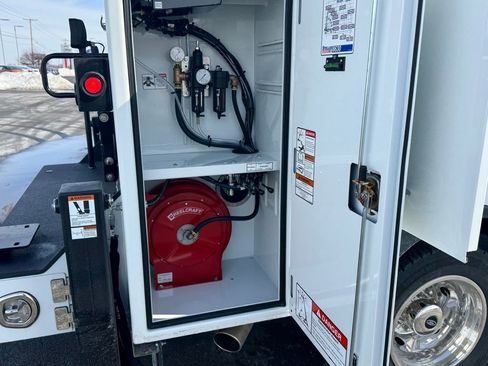 New 2026 Ford F550 4x4 SuperCab Super Duty image 21