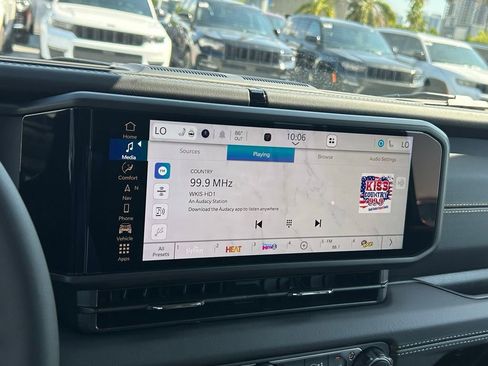 New 2025 Jeep Wrangler Sahara image 43