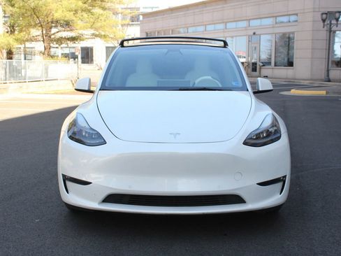 Used 2021 Tesla Model Y Performance AWD/4WD image 3