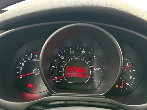 Used 2017 Kia Soul image 17