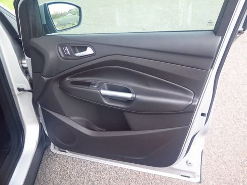 Used 2013 Ford Escape SE image 19