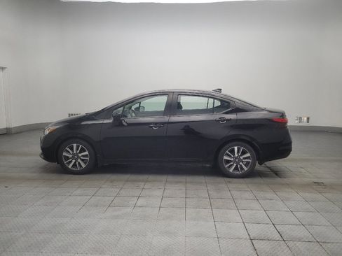Used 2020 Nissan Versa SV FWD image 3
