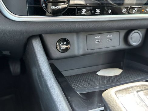 Used 2026 Nissan Rogue SV FWD image 30